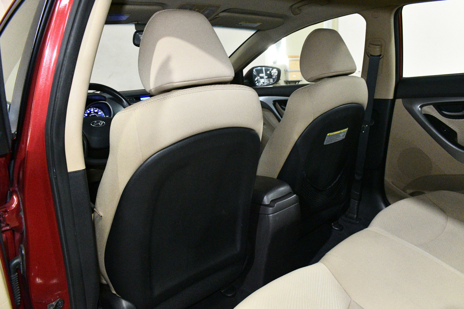 Used 2013 Hyundai Elantra GLS w/ Preferred Pkg FWD image 15