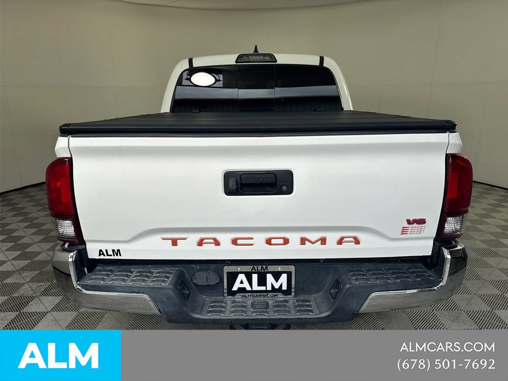 Used 2019 Toyota Tacoma SR5 RWD image 7