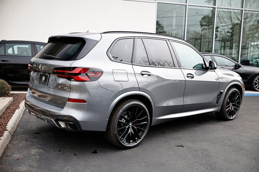 New 2026 BMW X5 xDrive40i w/ M Sport Package image 9