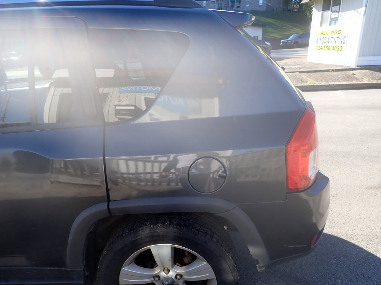Used 2015 Jeep Compass High Altitude image 21