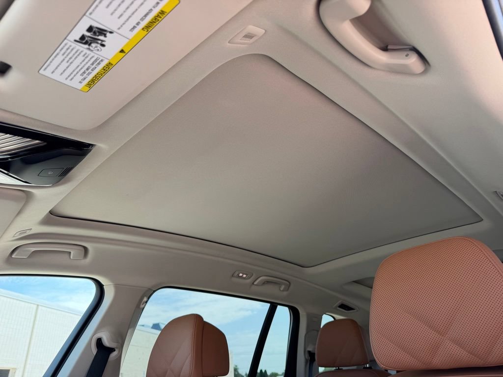 Certified 2024 BMW X7 xDrive40i AWD/4WD image 22