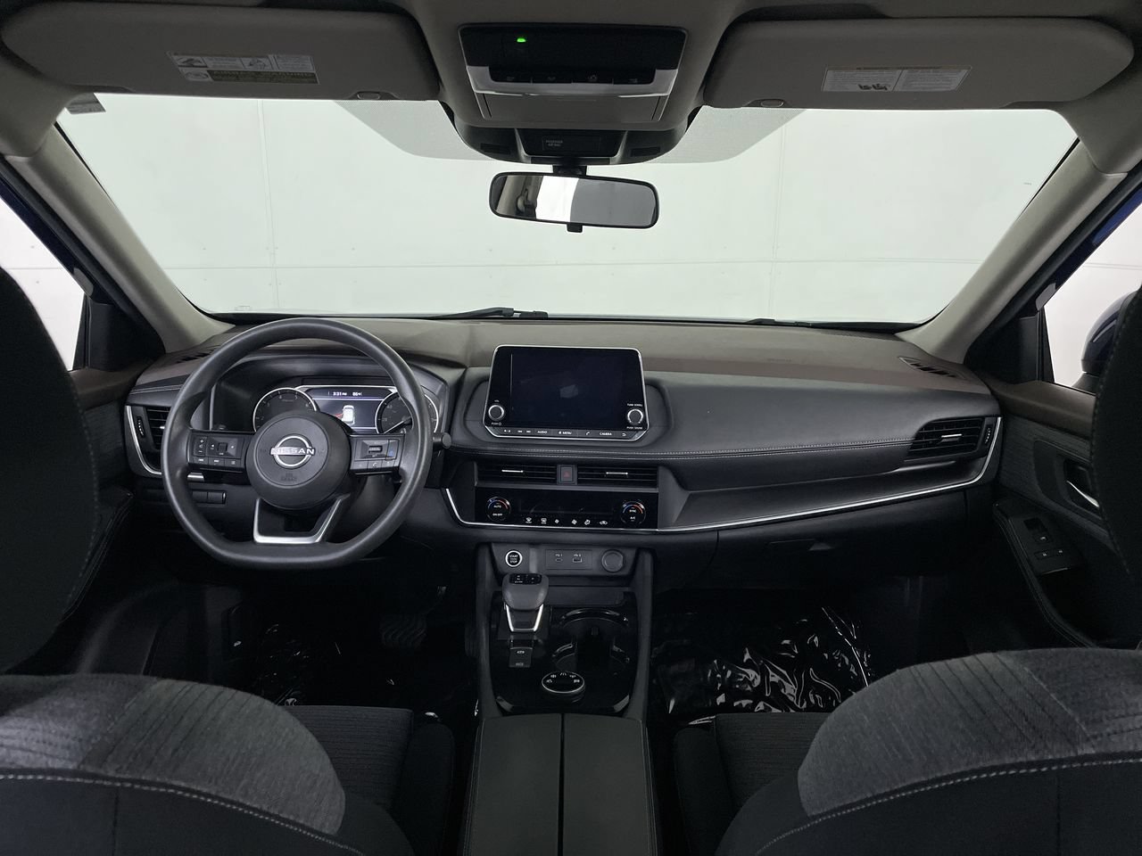 Used 2023 Nissan Rogue SV AWD/4WD image 28