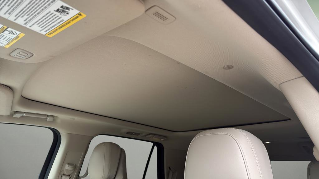 Used 2021 Lincoln Navigator Reserve AWD/4WD image 12