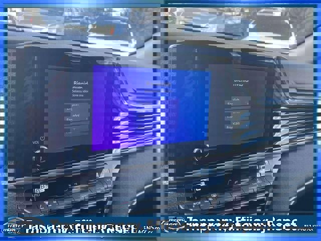 Used 2025 Toyota Camry LE w/ Convenience Package image 26