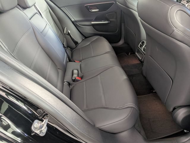 Used 2024 Mercedes-Benz C 300 Sedan image 28