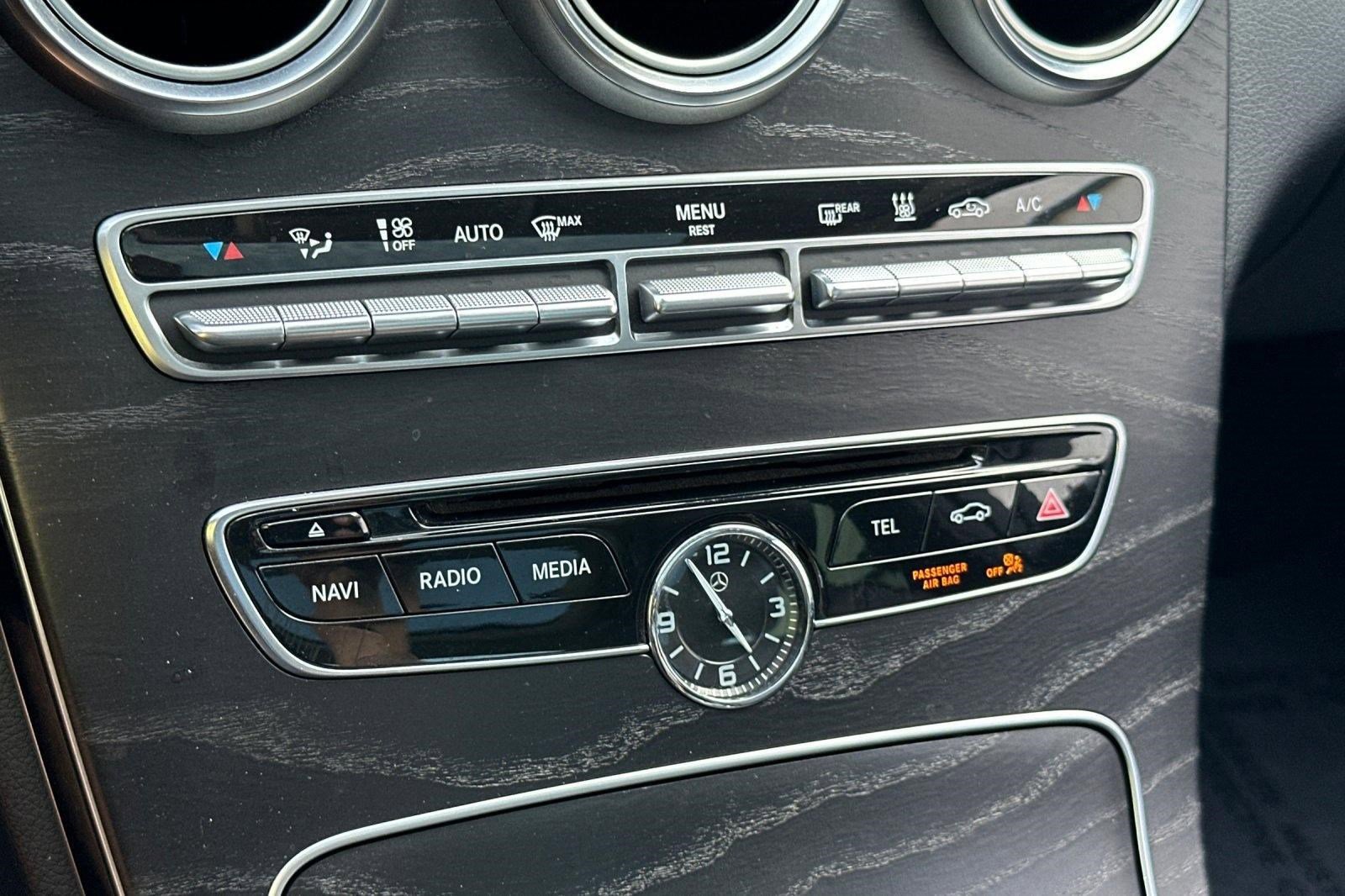 Used 2016 Mercedes-Benz C 350e Sedan image 18