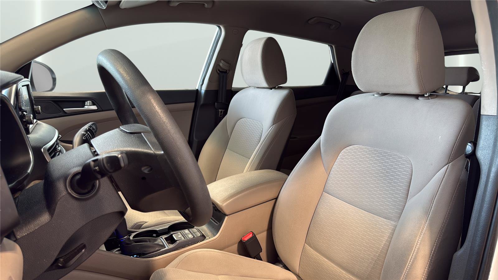 Used 2019 Hyundai Tucson Sport FWD image 11