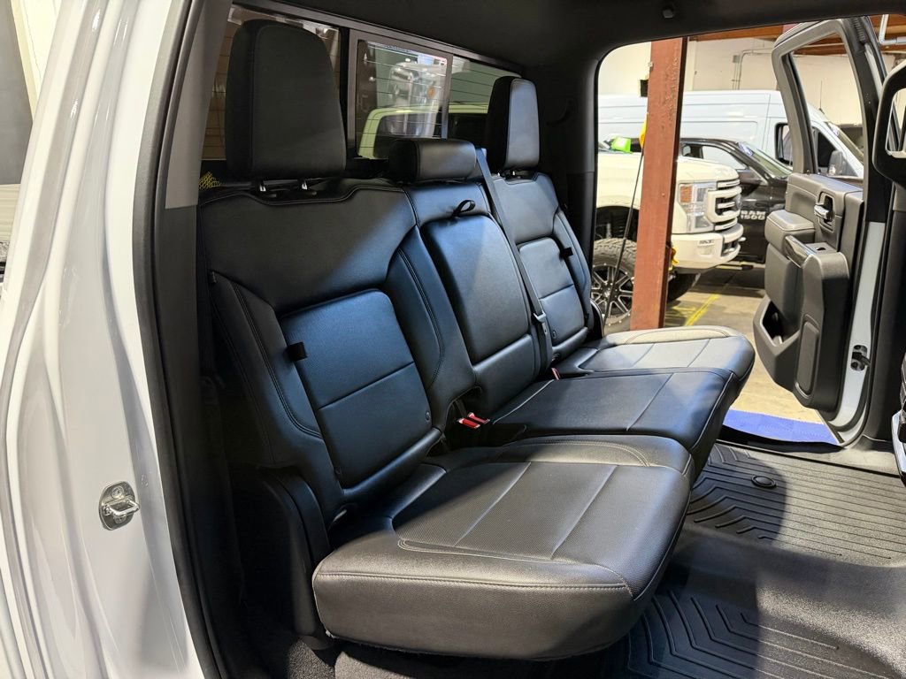 Used 2021 Chevrolet Silverado 2500 LTZ w/ LTZ Premium Package image 27