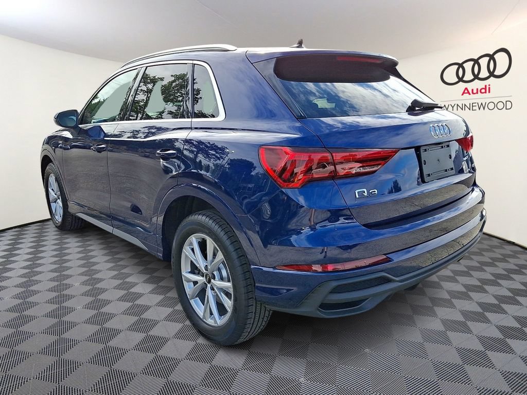 Certified 2024 Audi Q3 2.0T Premium Plus w/ Premium Plus Package AWD/4WD image 4