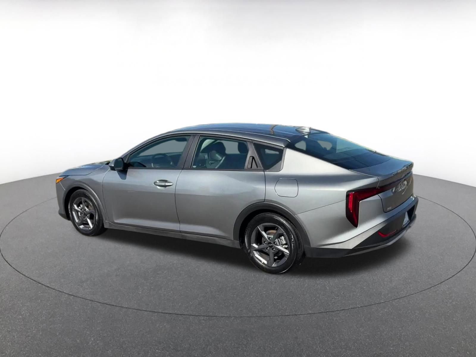 Used 2025 Kia K4 FWD image 10