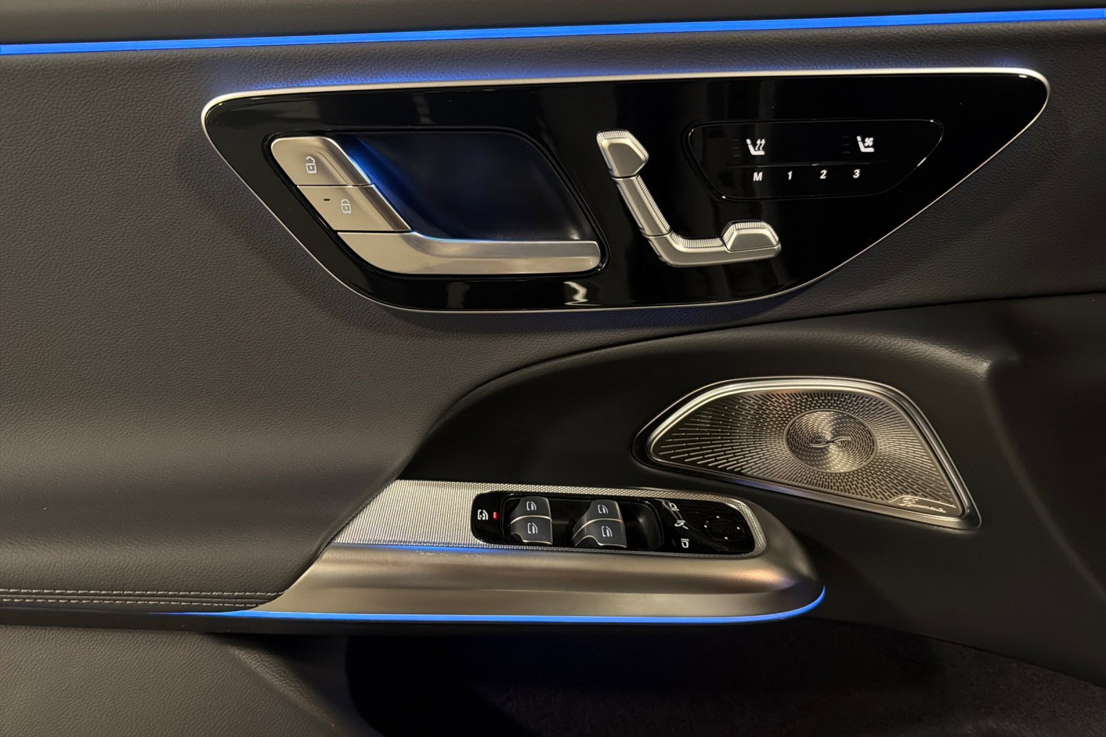 New 2027 Mercedes-Benz E 450 4MATIC Sedan image 10