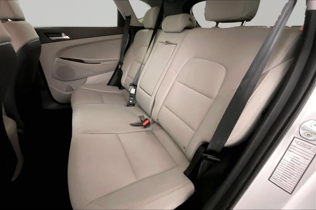 Used 2020 Hyundai Tucson SE AWD/4WD image 18