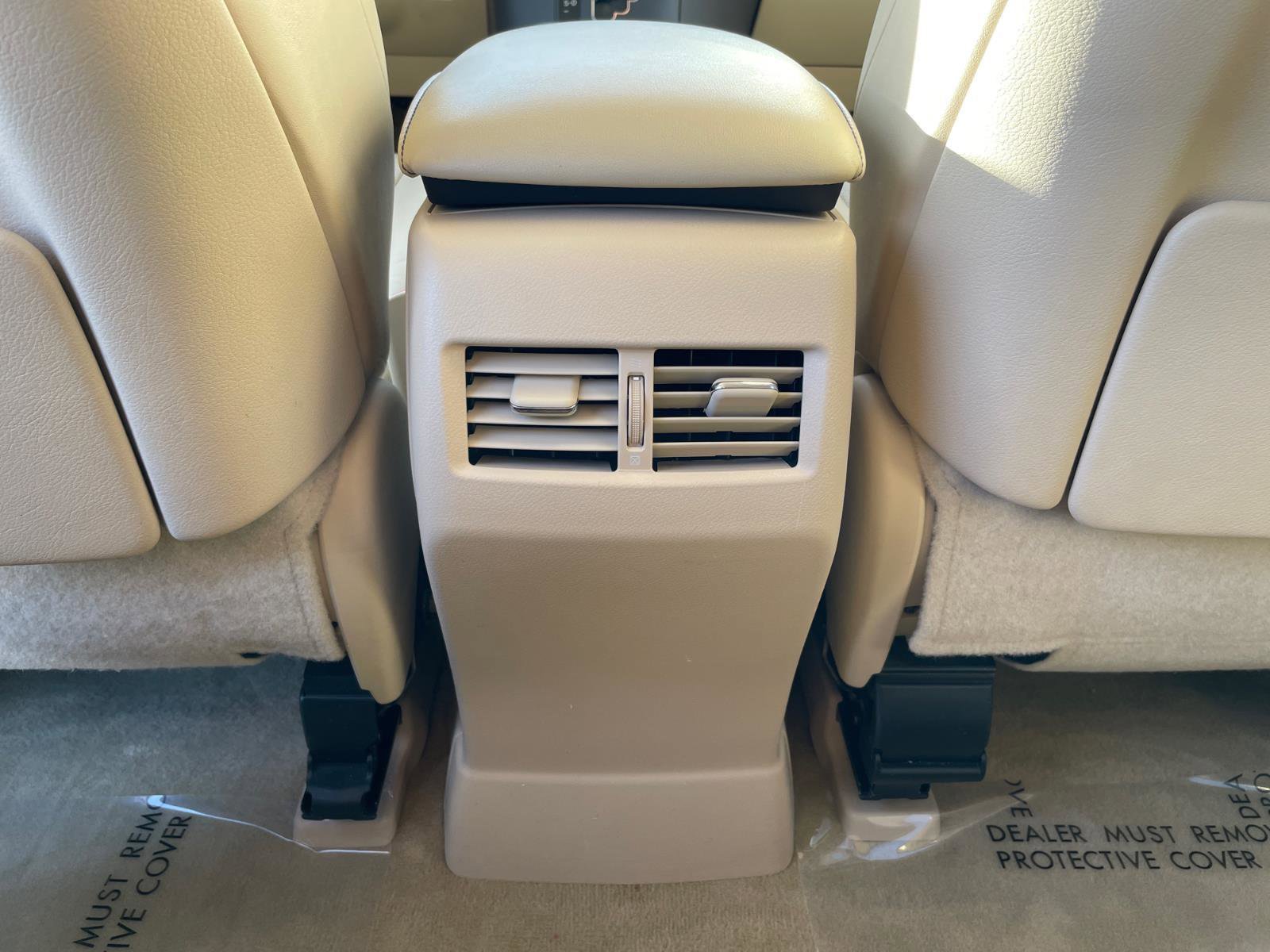 Used 2013 Lexus RX 450h AWD w/ Navigation Pkg image 23