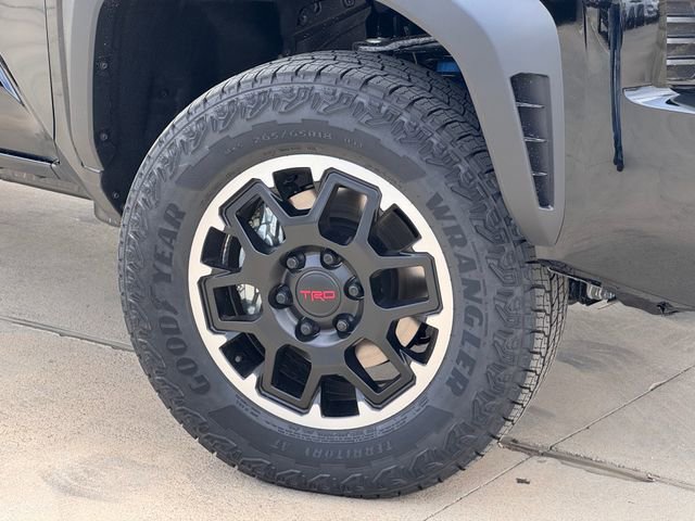 New 2026 Toyota Tacoma TRD Off-Road AWD/4WD image 2