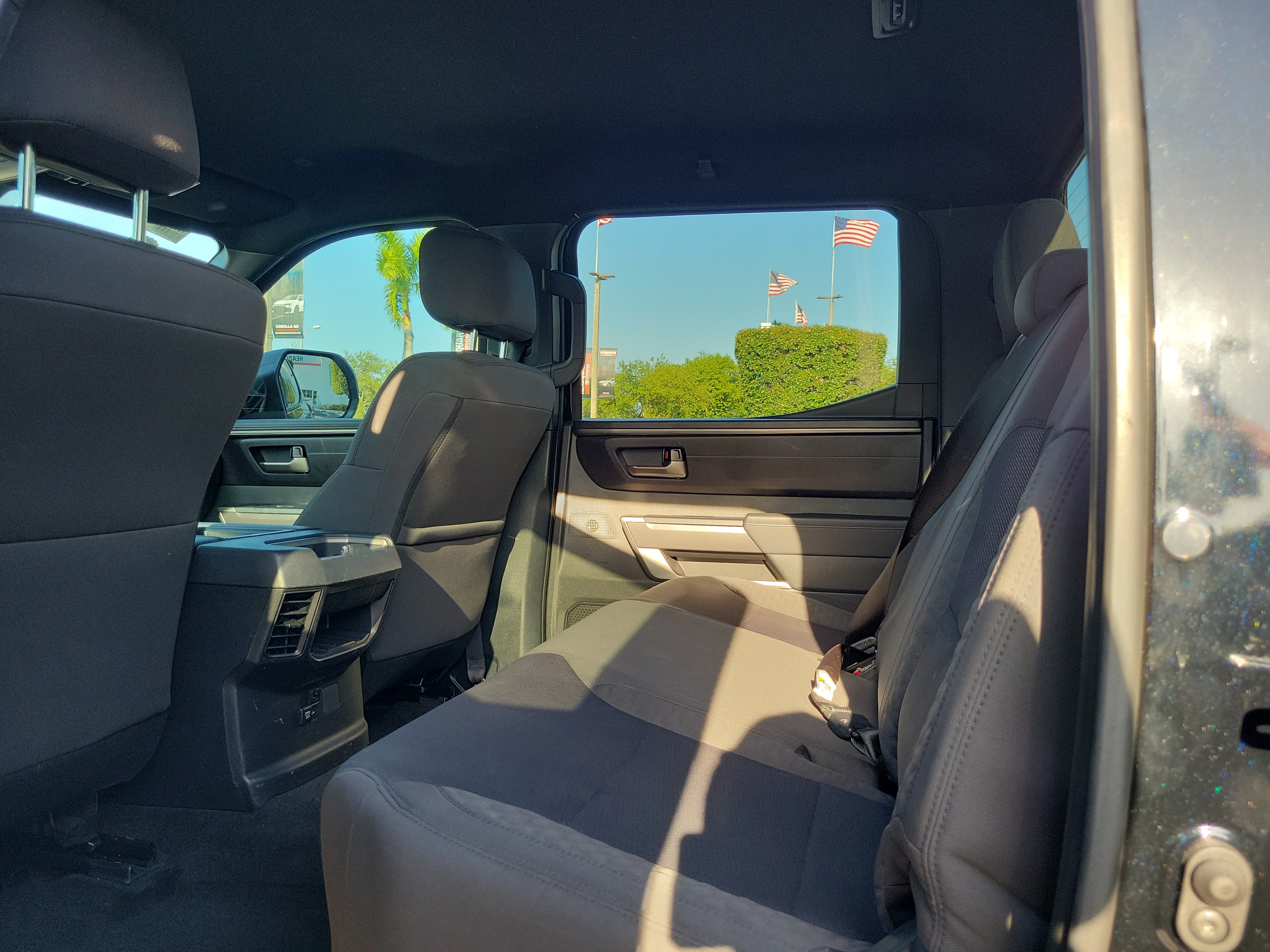 Used 2025 Toyota Tundra SR5 w/ TRD Off-Road Package AWD/4WD image 18