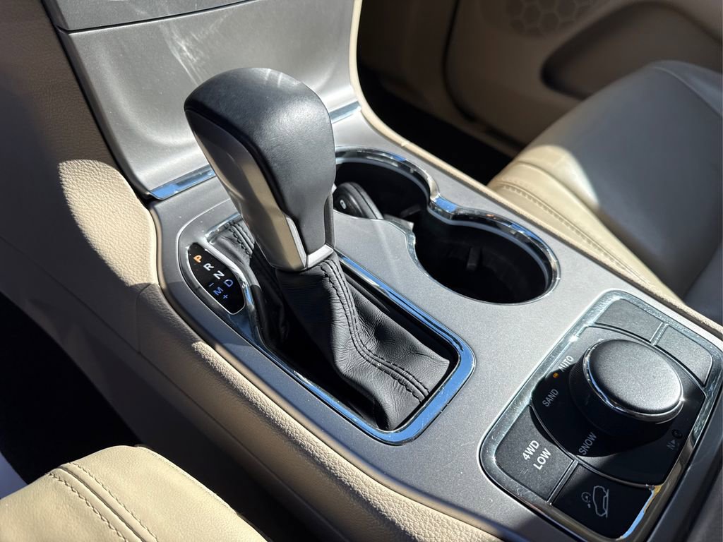 Certified 2018 Jeep Grand Cherokee Limited image 35