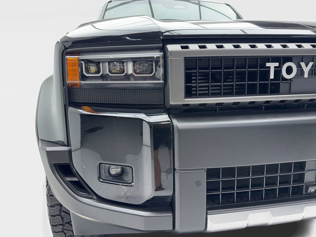 Used 2024 Toyota Land Cruiser image 4