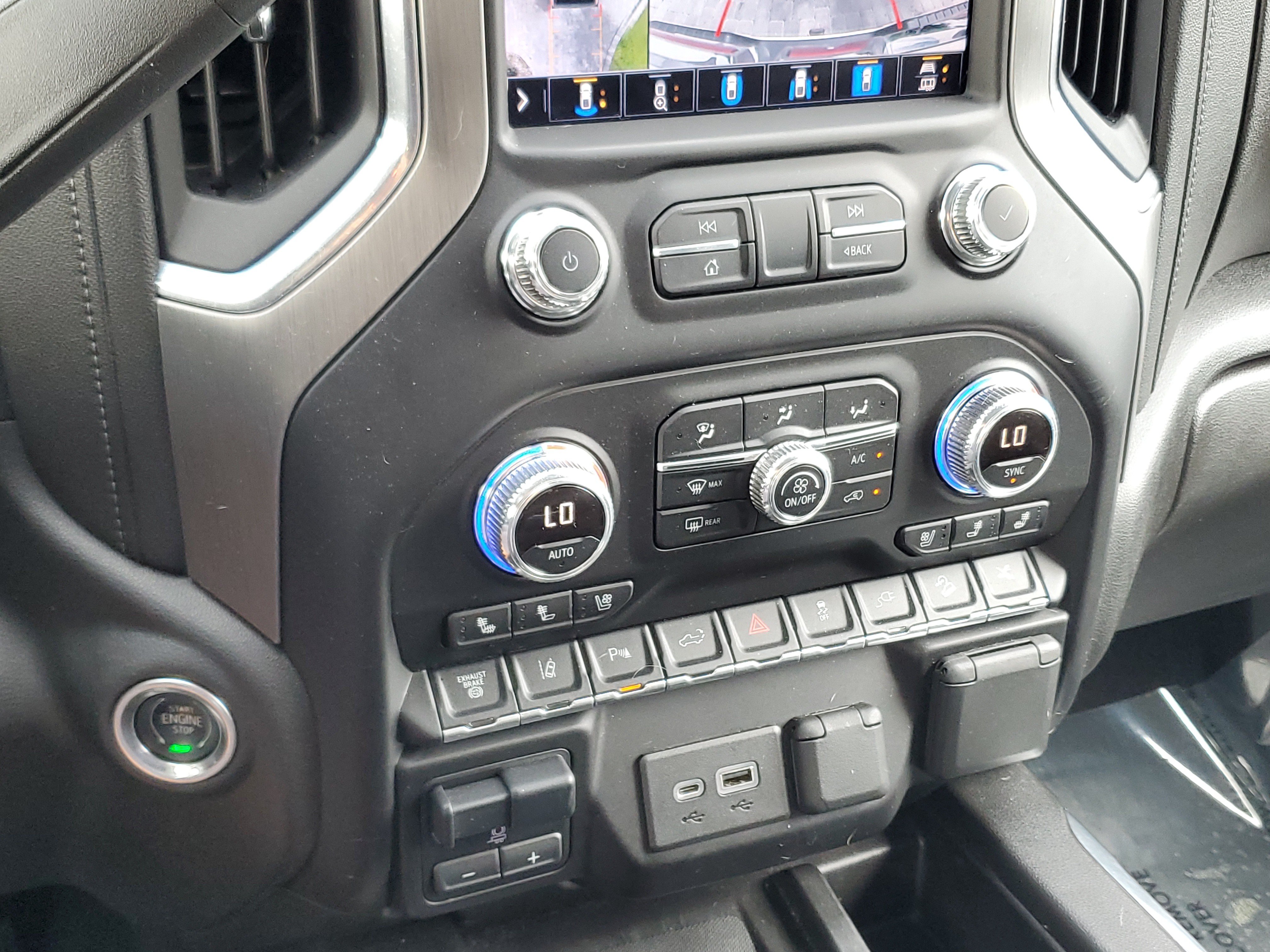 Used 2022 GMC Sierra 2500 Denali AWD/4WD image 28