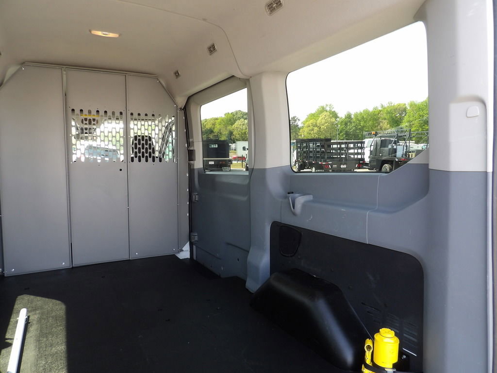 Used 2019 Ford Transit 150 XLT RWD image 43