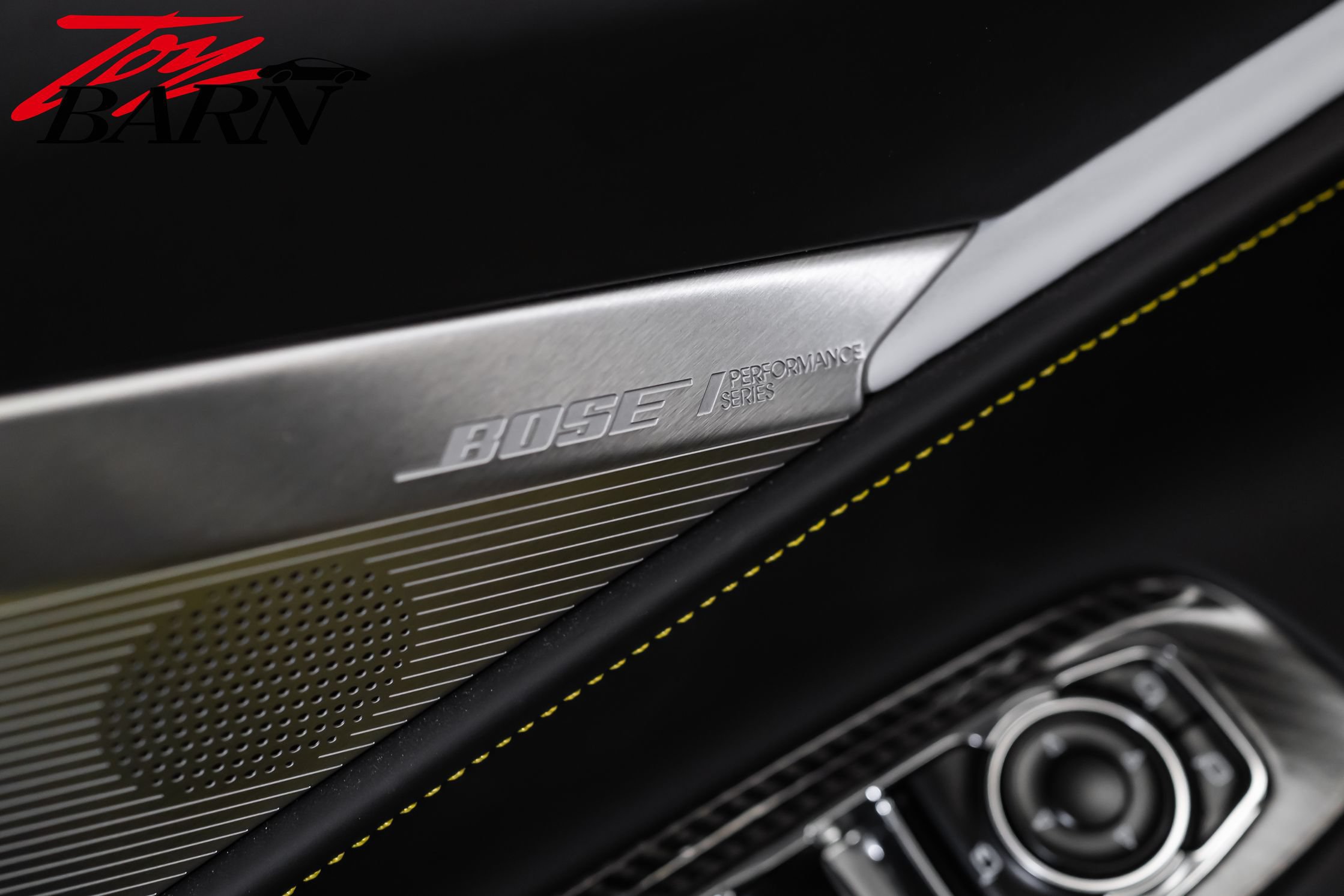 Used 2021 Chevrolet Corvette Stingray Premium Conv w/ Z51 Performance Package RWD image 29