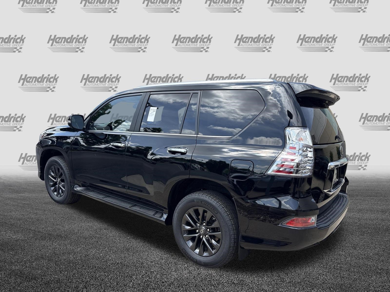 Used 2023 Lexus GX 460 Premium w/ Premium Package AWD/4WD image 8
