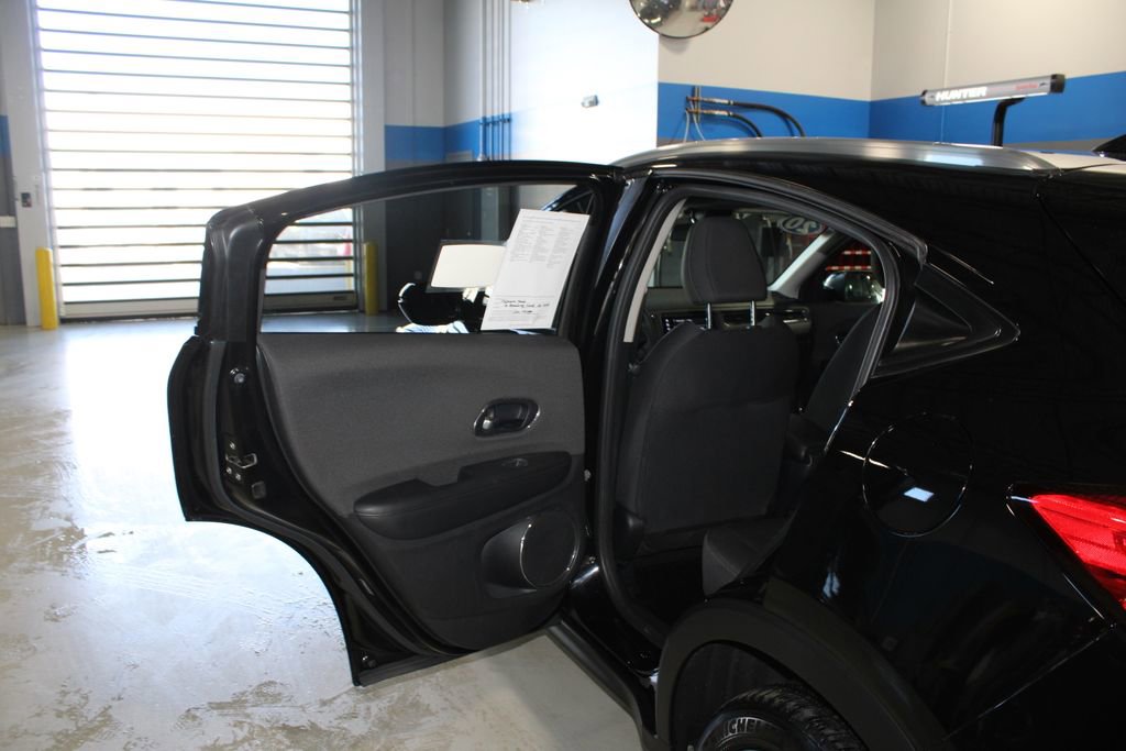 Used 2020 Honda HR-V EX image 17