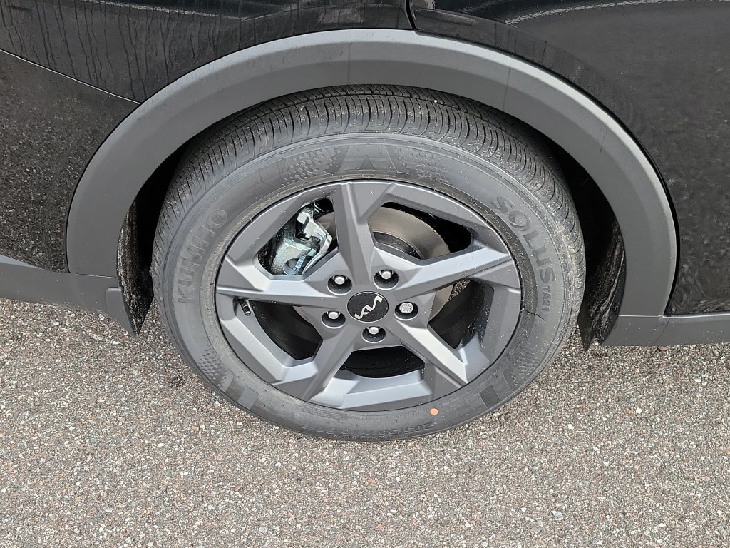 New 2027 Kia K4 FWD image 34