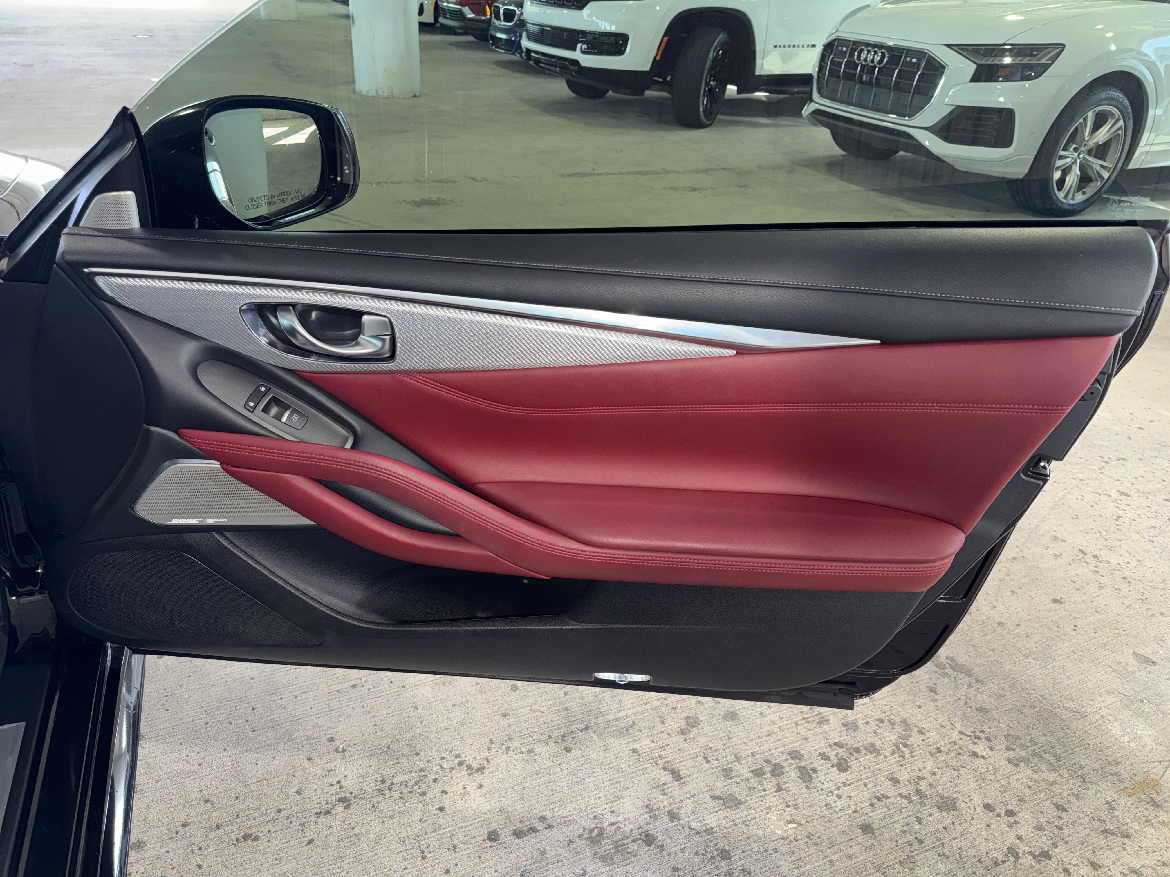 Used 2017 INFINITI Q60 Red Sport 400 image 9