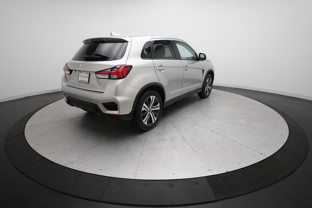 Used 2025 Mitsubishi Outlander Sport SE image 34