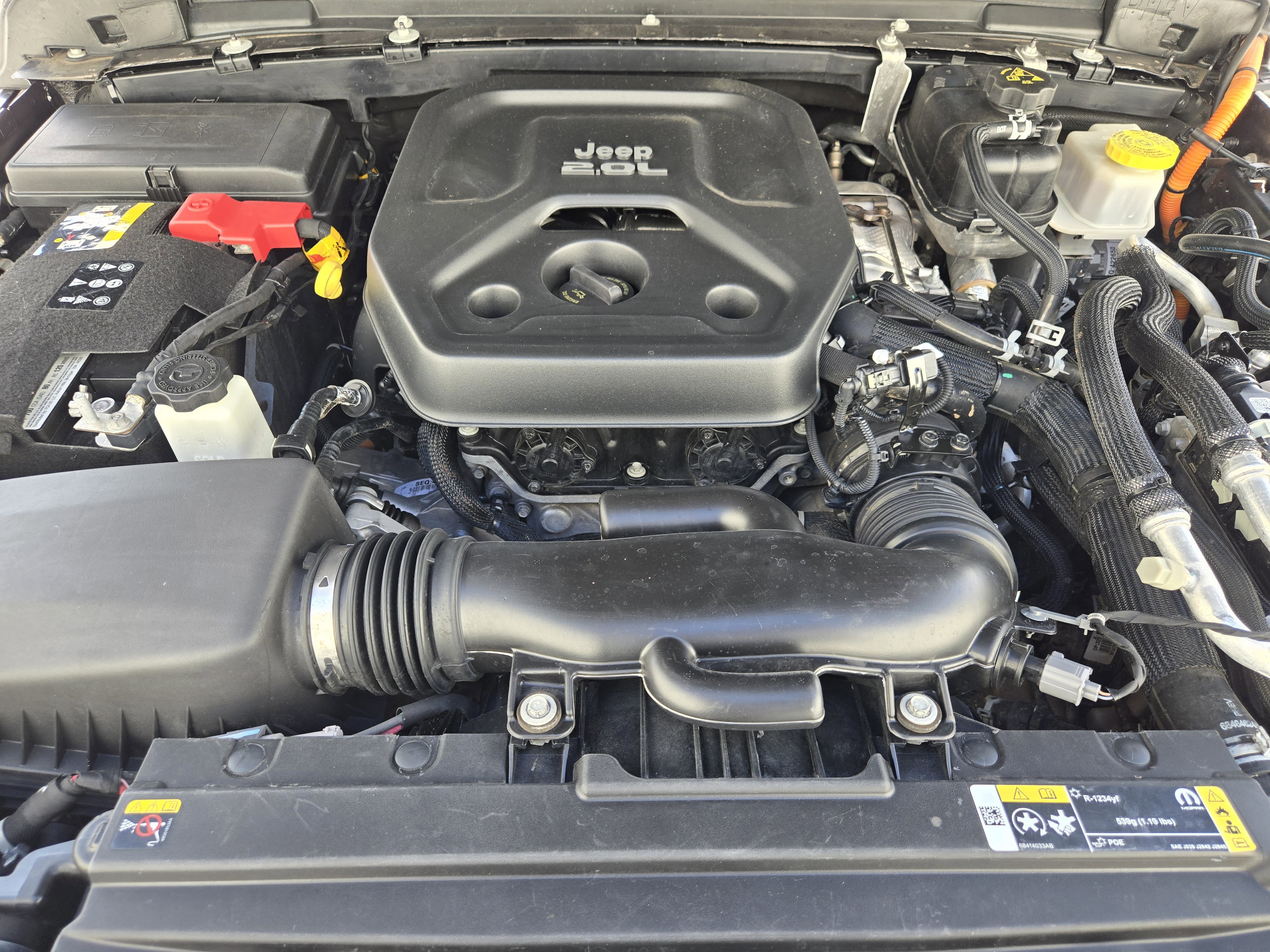 Used 2021 Jeep Wrangler Unlimited Sahara w/ Cold Weather Group image 33