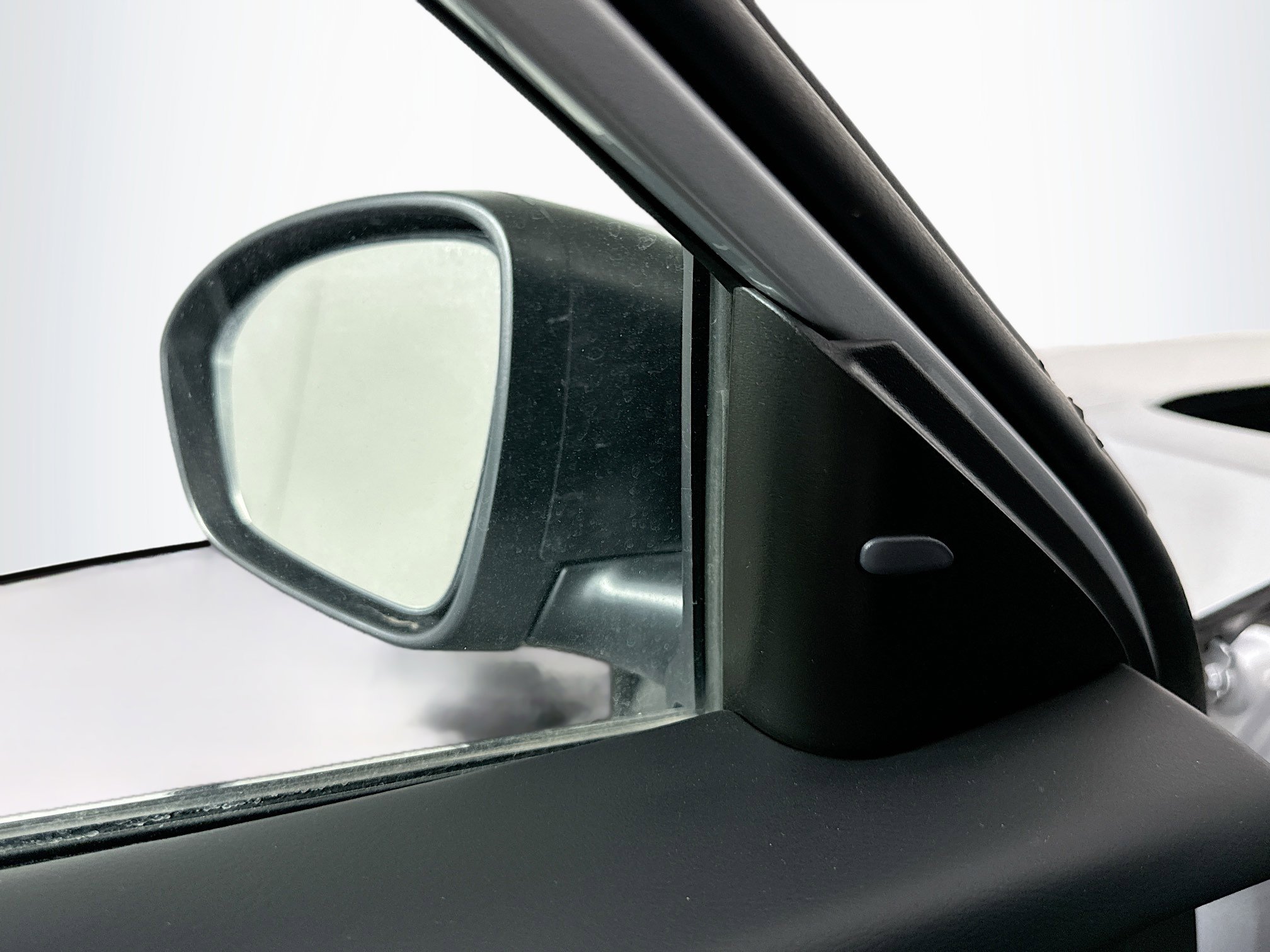 Used 2024 Nissan Altima 2.5 SV image 16