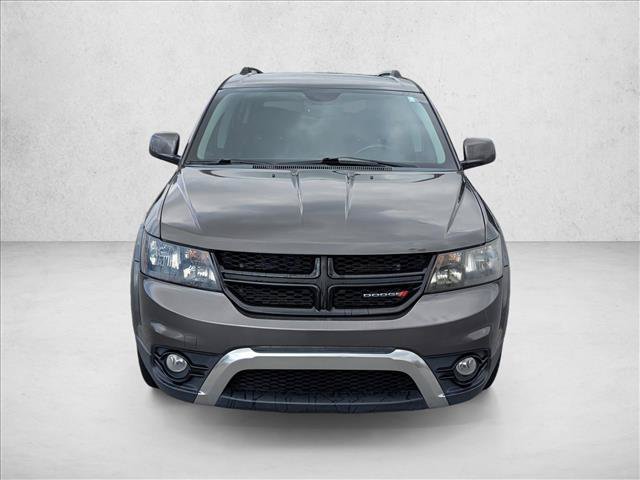 Used 2017 Dodge Journey Crossroad w/ Popular Equipment Group FWD image 2