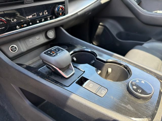 Used 2023 Nissan Rogue SV w/ SV Premium B Package AWD/4WD image 24
