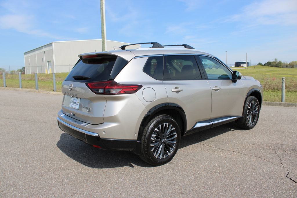 Used 2025 Nissan Rogue Platinum AWD/4WD image 19