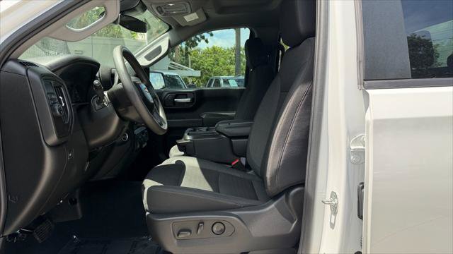 Used 2025 Chevrolet Silverado 1500 Custom w/ Turbomax Blackout Package RWD image 16