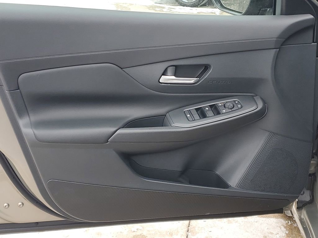 New 2026 Nissan Sentra SV image 8