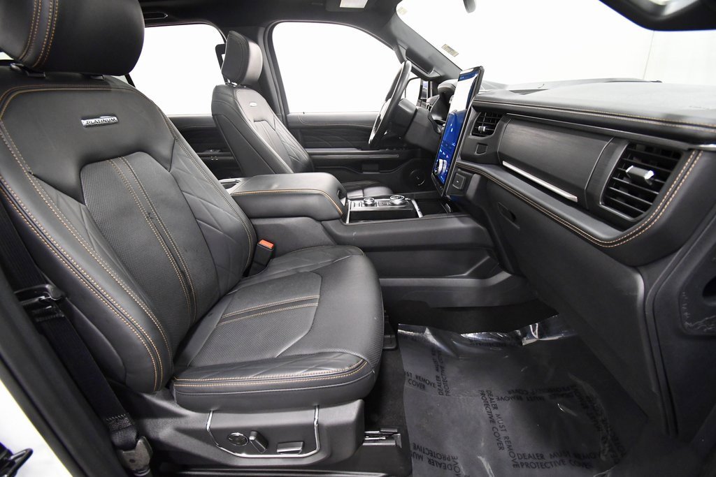 Used 2024 Ford Expedition Max Platinum image 19