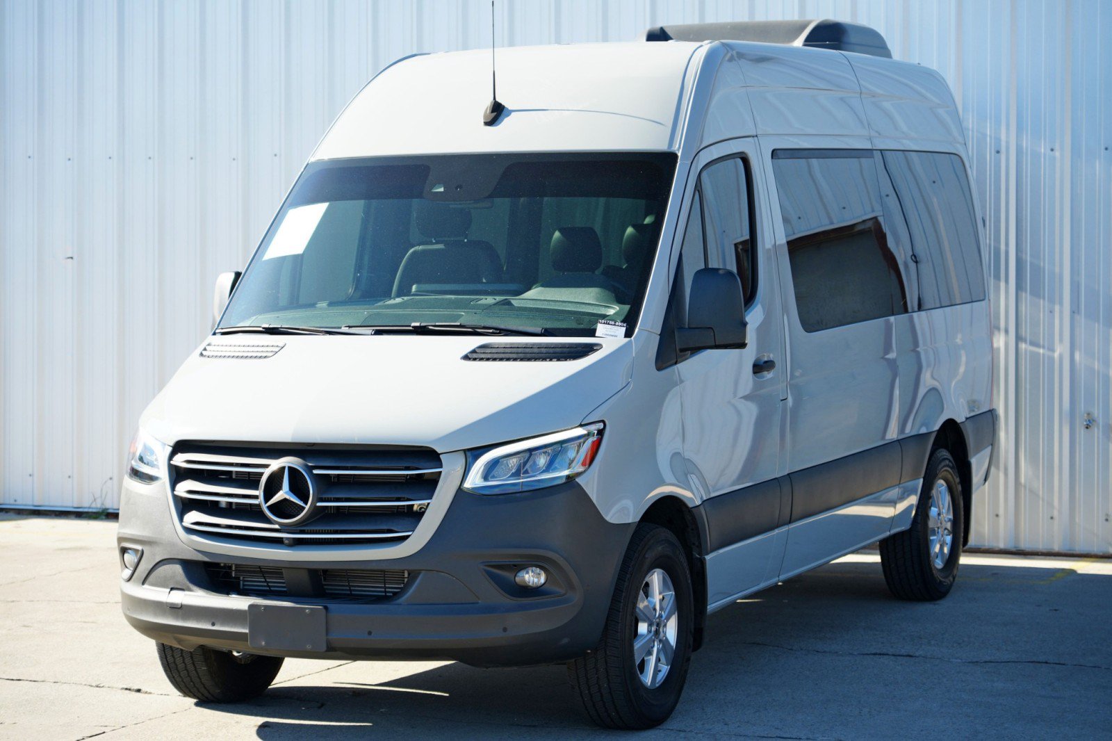 Used 2022 Mercedes-Benz Sprinter 1500 image 43