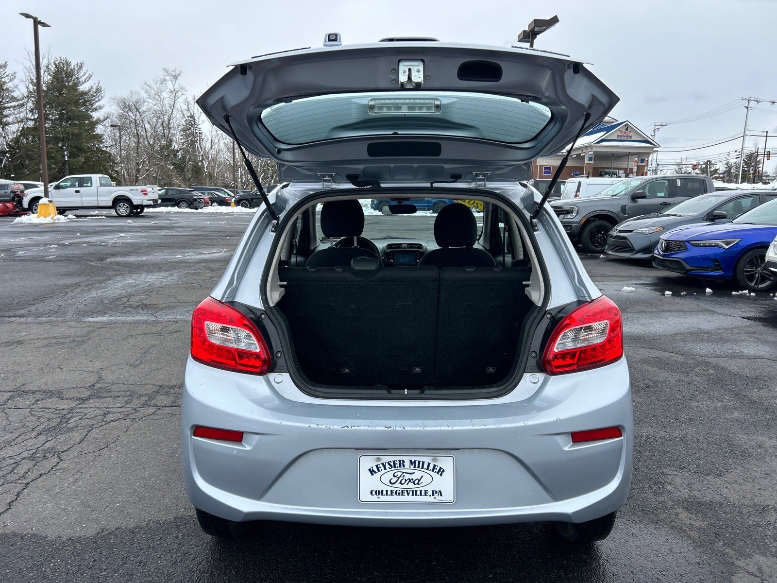 Used 2018 Mitsubishi Mirage ES image 12