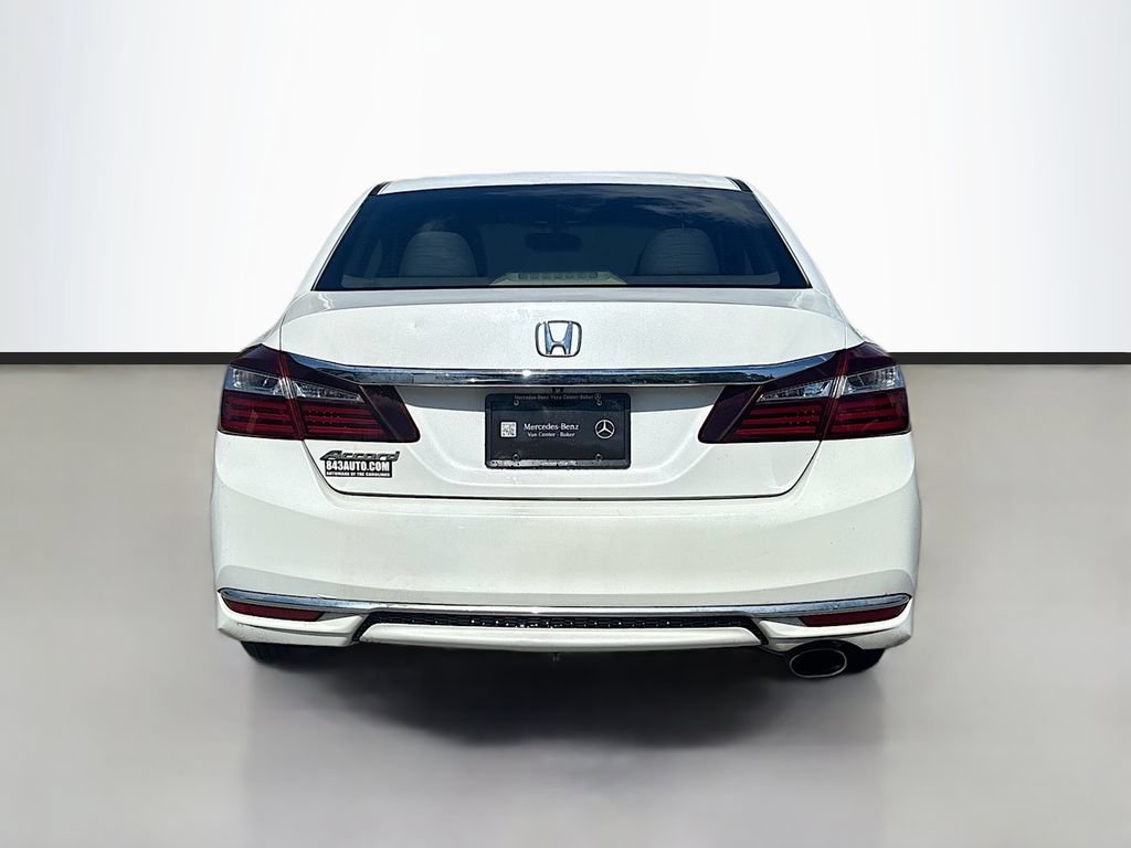 Used 2017 Honda Accord LX image 4
