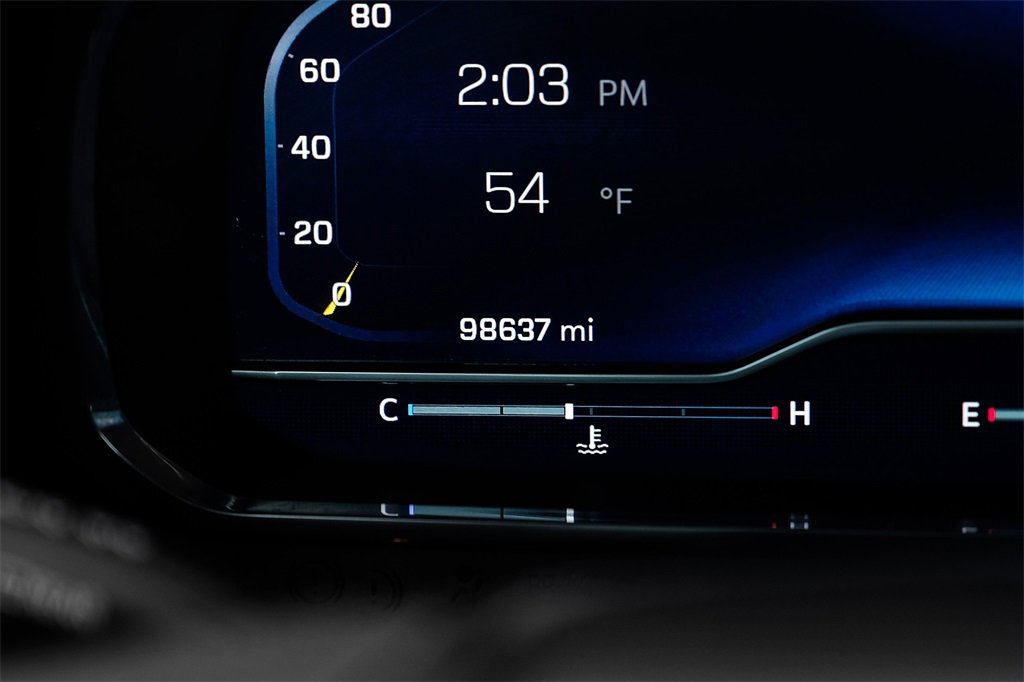 Used 2022 Chevrolet Suburban Premier image 16