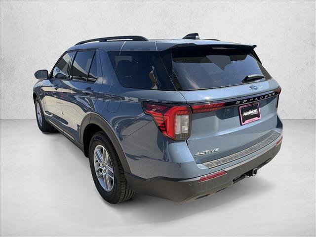 New 2026 Ford Explorer Active RWD image 3