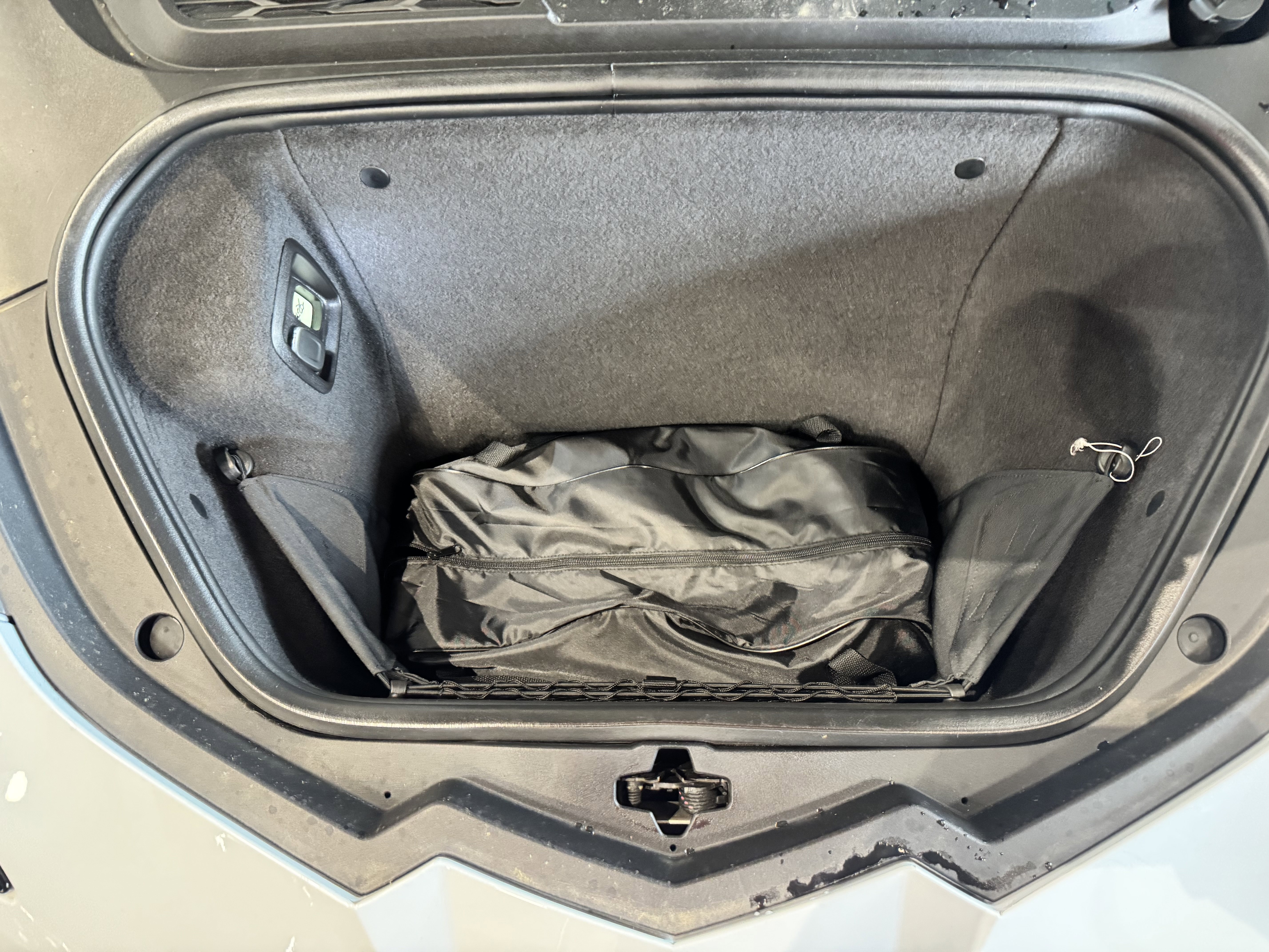 Used 2022 Chevrolet Corvette Stingray Premium Conv w/ Z51 Performance Package image 15