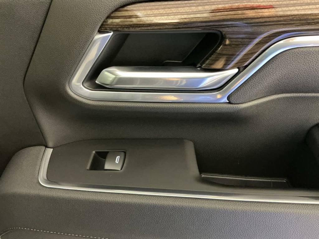 Used 2025 Chevrolet Silverado 2500 LT w/ All Star Edition image 13