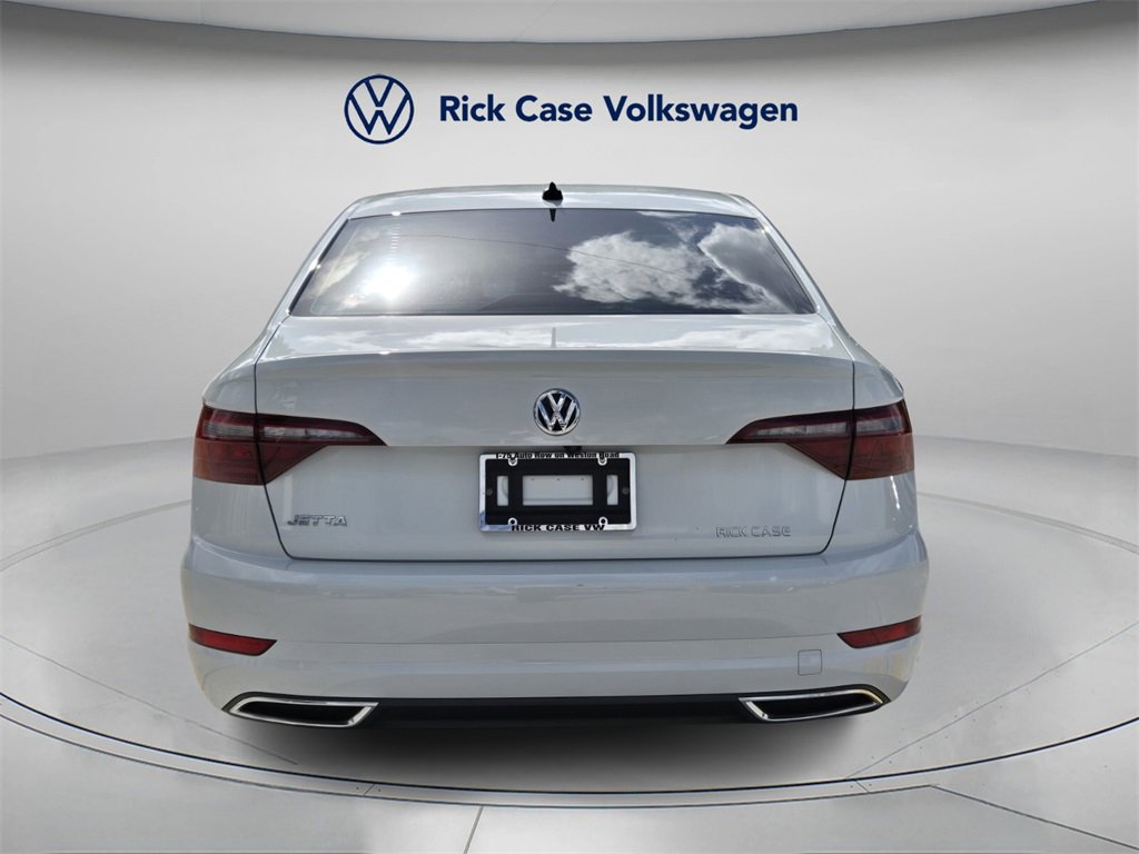 Certified 2020 Volkswagen Jetta R-Line image 5