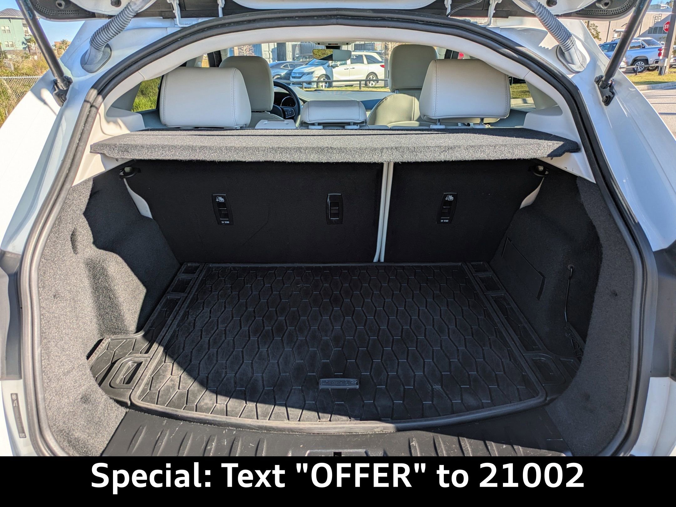 Used 2020 Jaguar E-PACE image 13