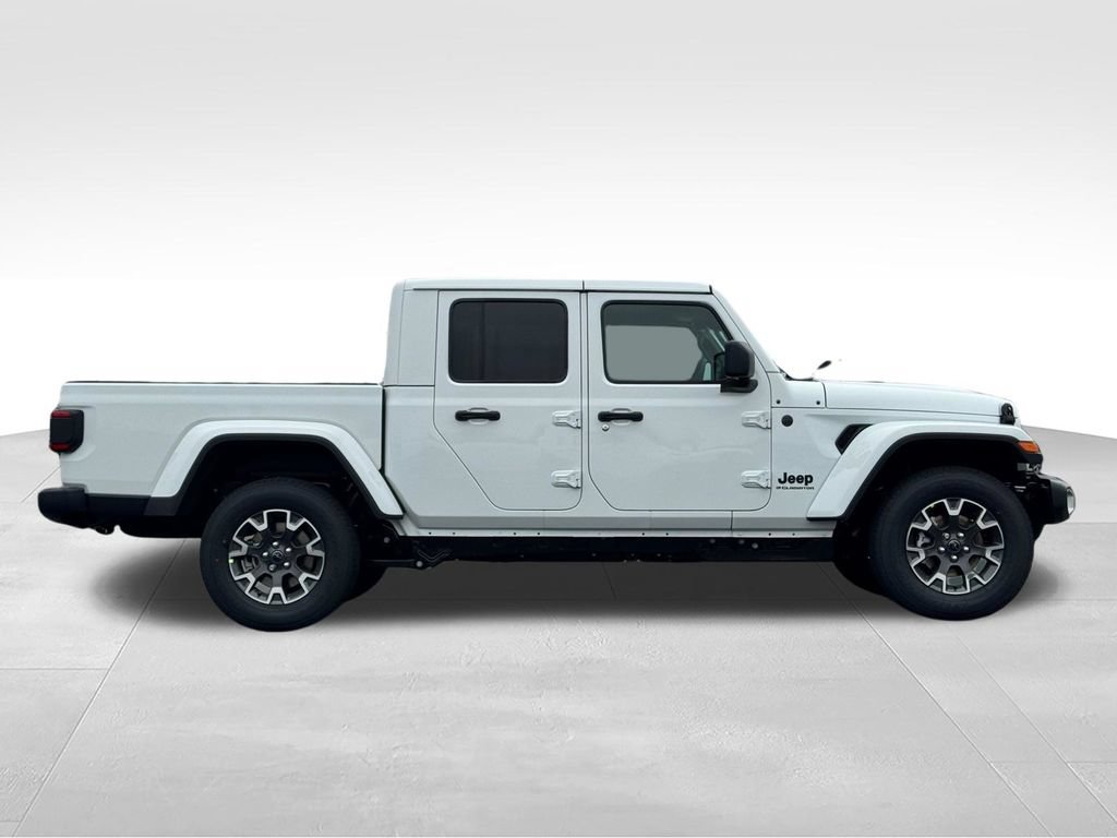 New 2026 Jeep Gladiator Mojave AWD/4WD image 8