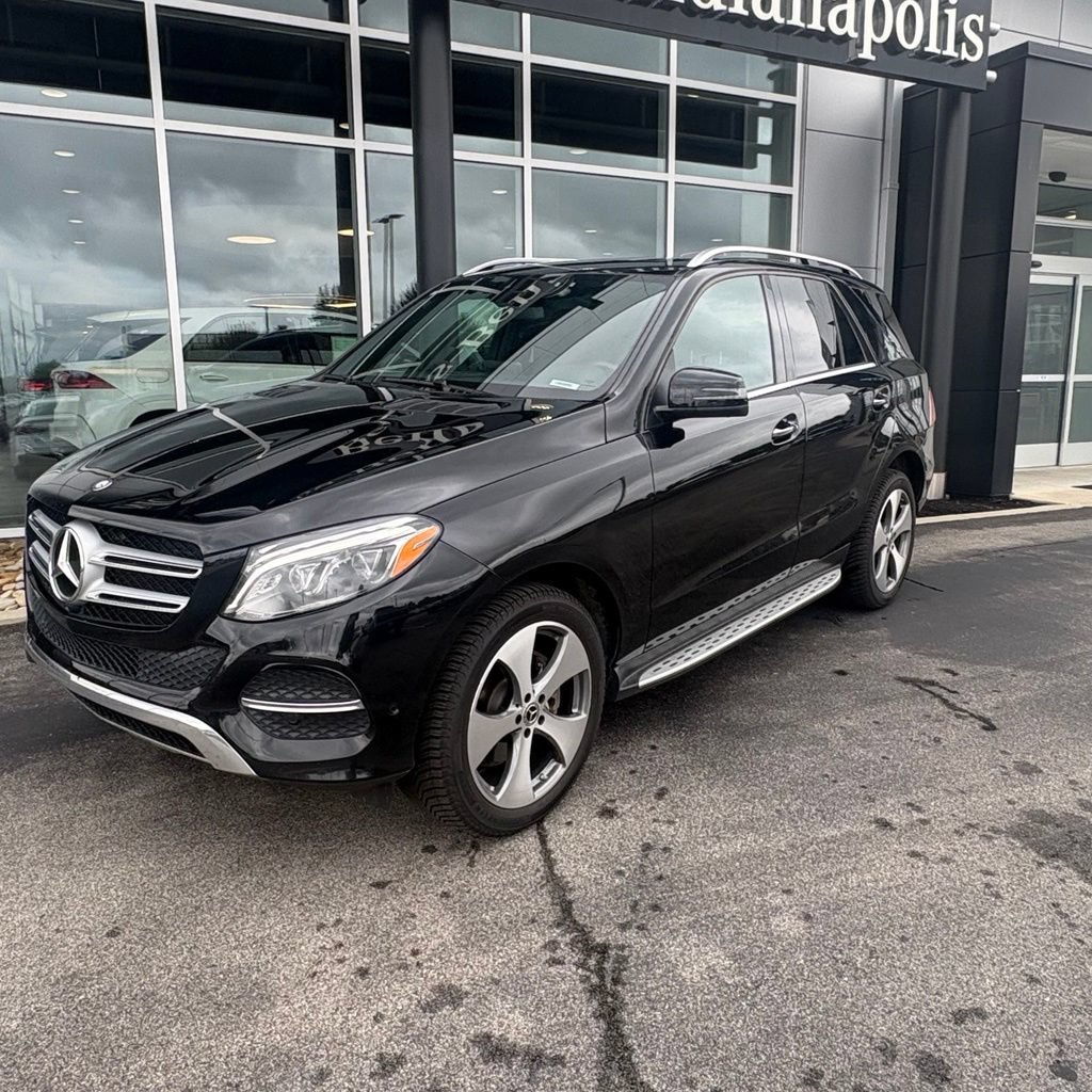 Used 2017 Mercedes-Benz GLE 350 4MATIC image 2
