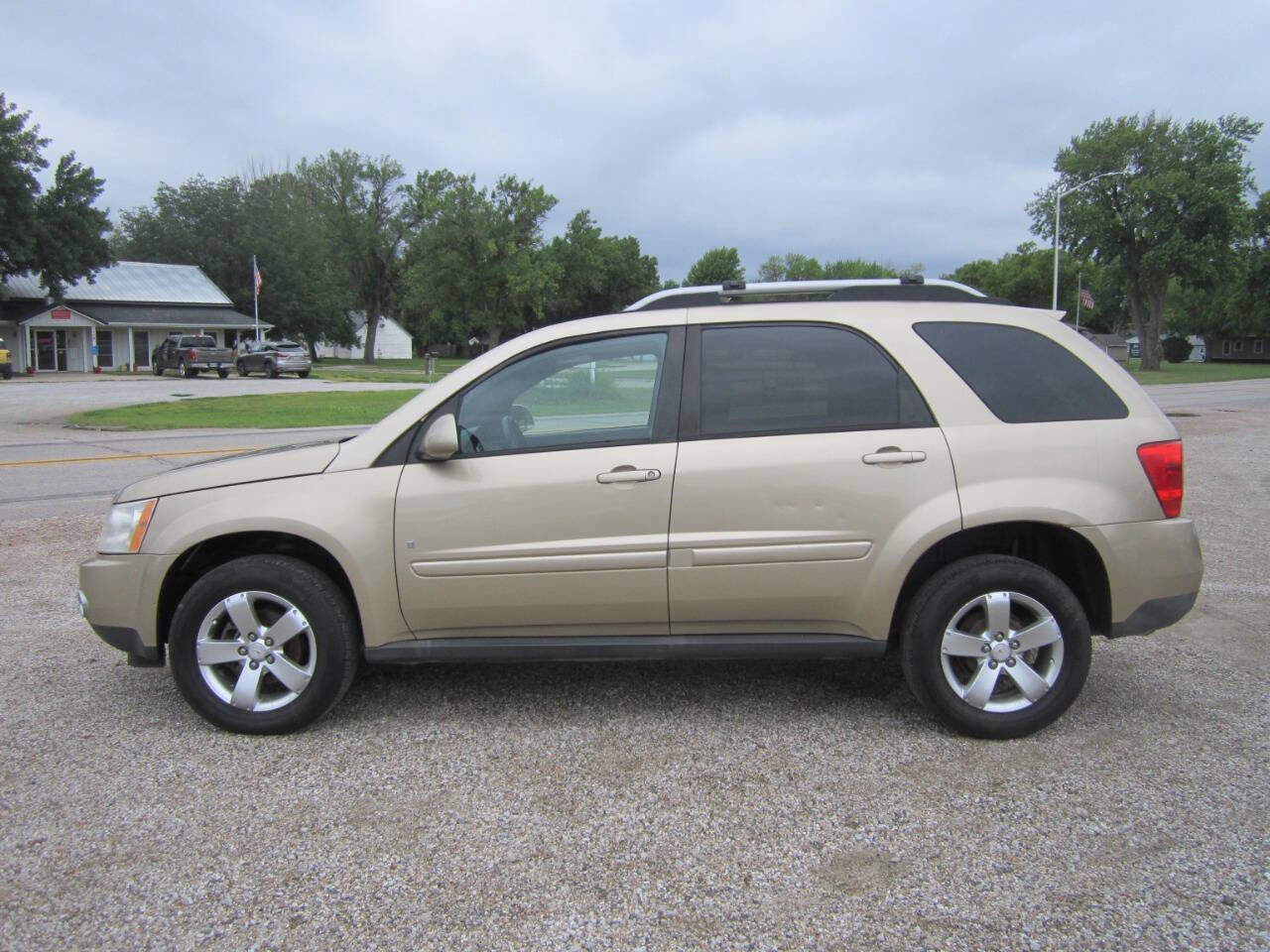 Used 2006 Pontiac Torrent 2WD w/ Preferred Package image 1