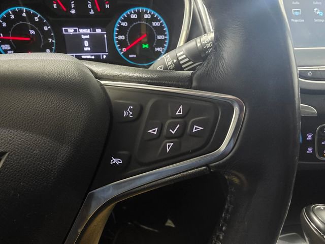 Used 2018 Chevrolet Equinox LT image 16